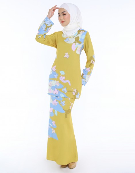 BAJU KURUNG MDN ANISAH IN GOLD