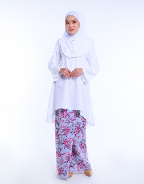 KURUNG PAHANG ADEL (DES 1) IN DUSTY LAVENDER