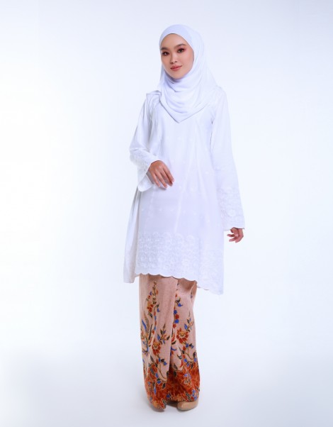 KURUNG PAHANG ADWA (DES 3) IN NUDE