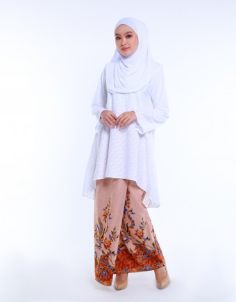 KURUNG PAHANG ADEL (DES 3) IN NUDE